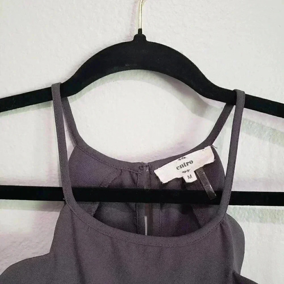 ENTRO Gray Scalloped Tank Size M - Picture 4 of 6
